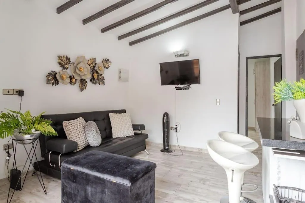 Moderno Y Nuevo Aparta Estudio En Laureles Medellin