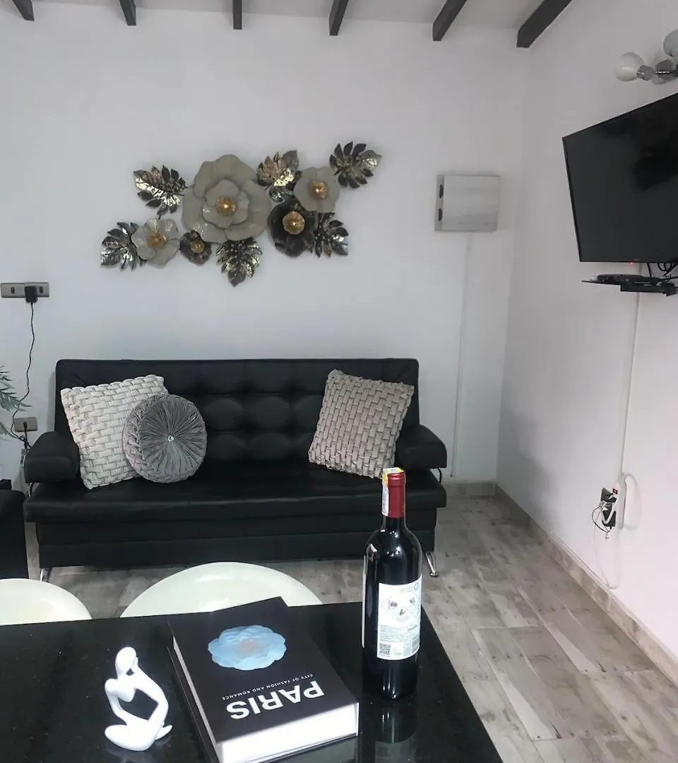 Apartment Moderno Y Nuevo Aparta Estudio En Laureles Medellin